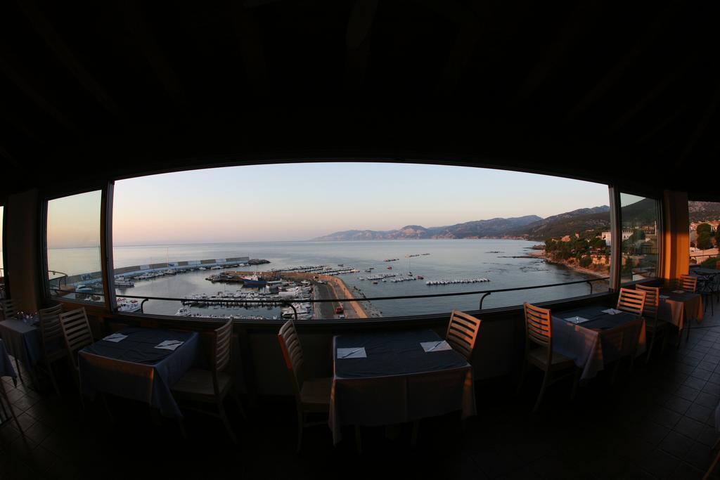 Bue Marino Hotel & Roof Lounge كالا غونوني المظهر الخارجي الصورة